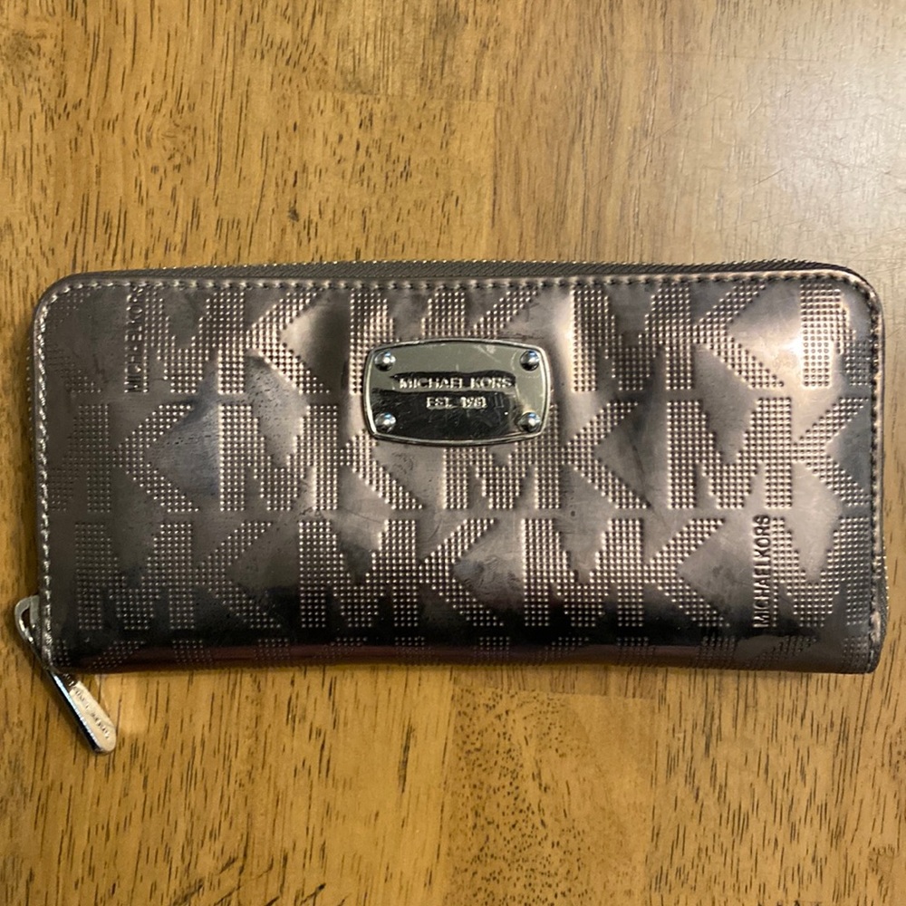 Michael Kors wallet